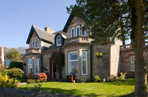 Royston Guest House Inverness